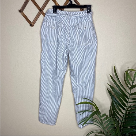 American Eagle Striped High Waisted Belted Pants - Picture 4 of 6
